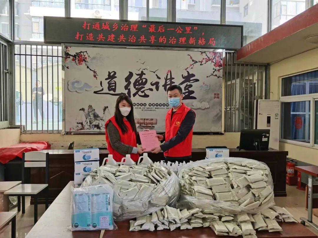 太原省疫情，被遗忘的角落与沉默的坚守
