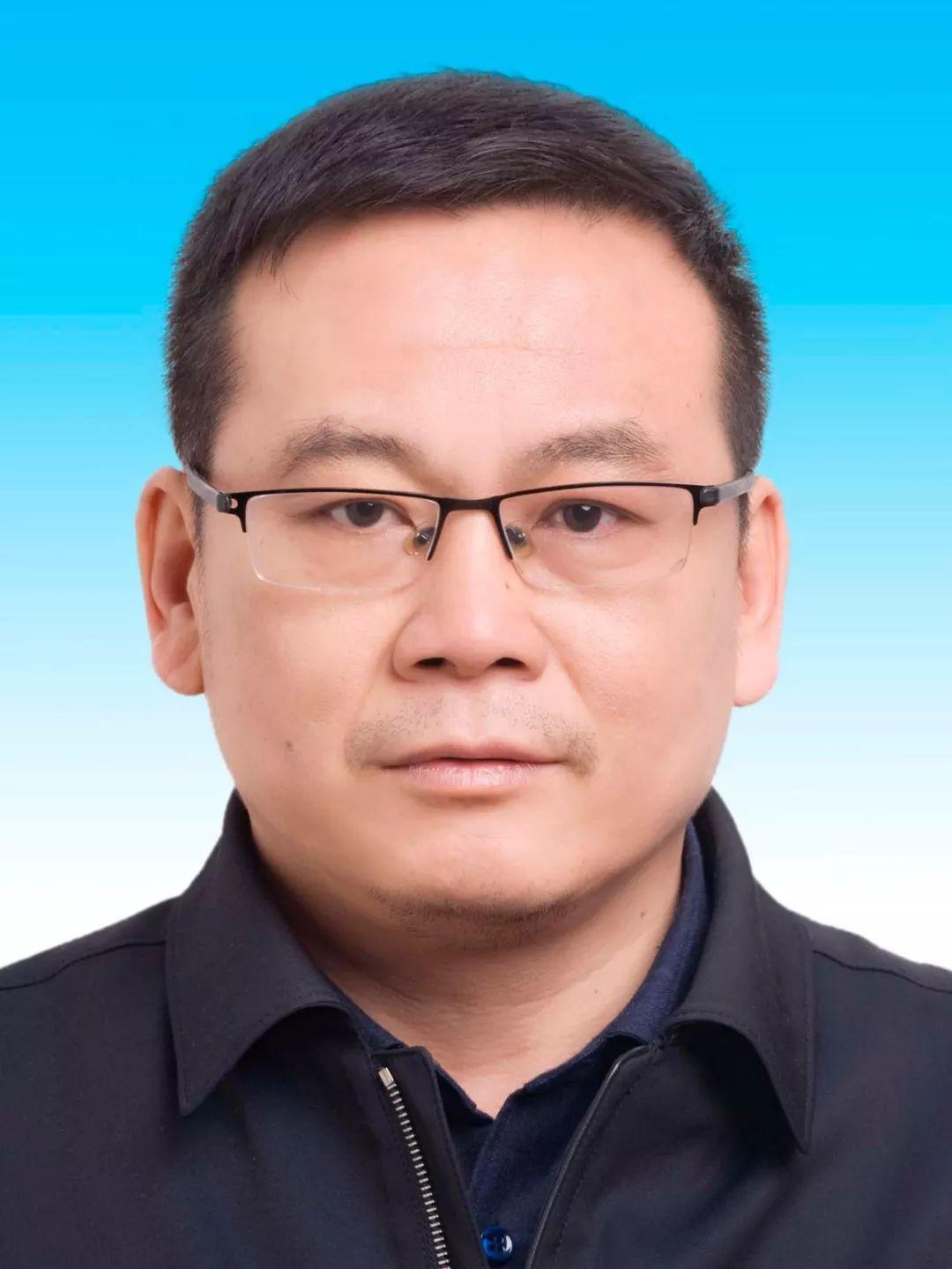 山西的乌鲁木齐，一场跨越时空的文化错位实验