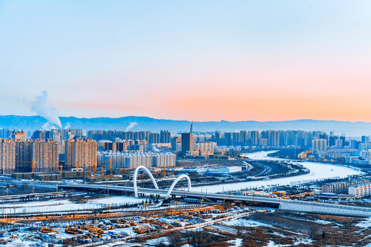 呼和浩特防疫启示录，一座草原都市的静默与脉动
