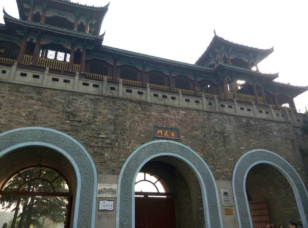 西安与南京，两座古城的防疫密码与文明韧性