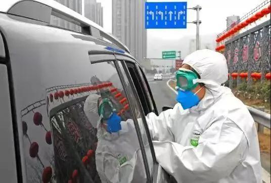 南京与石家庄，两场疫情背后的中国城市治理密码