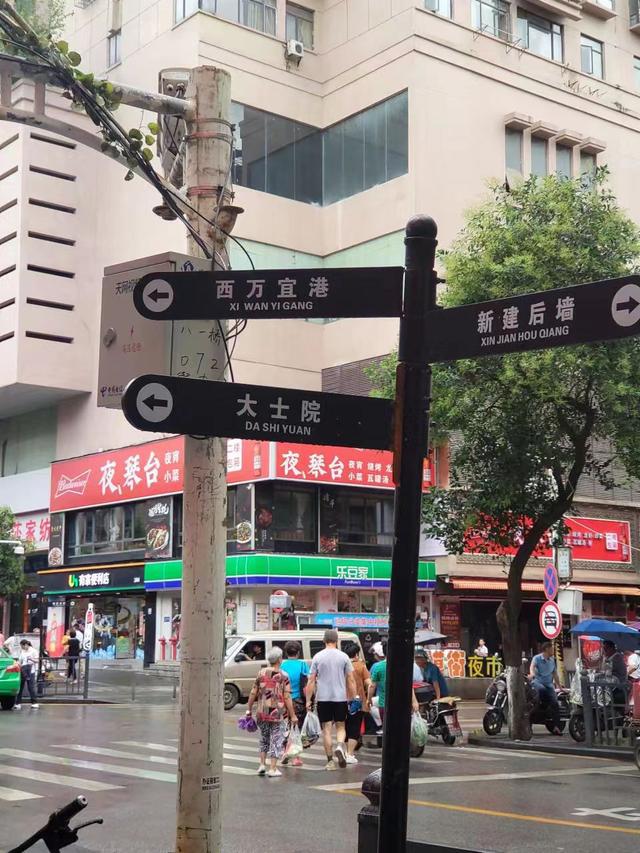 南昌南京西路，一条路名背后的城市密码与区域归属迷思