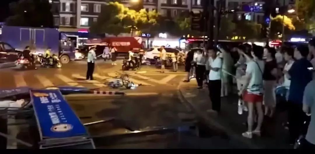 武汉南京路昨夜暗涌，一场未载入监控的都市罗生门