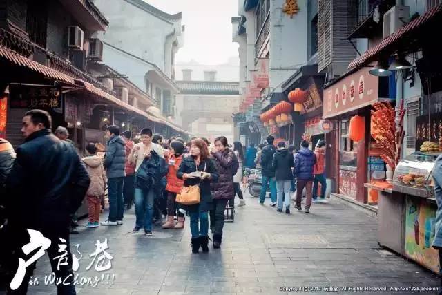 武汉南京路封路，一条老街的休克疗法与城市记忆的突围战