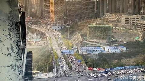 贵阳北京西路封闭，一场城市血管的微创手术