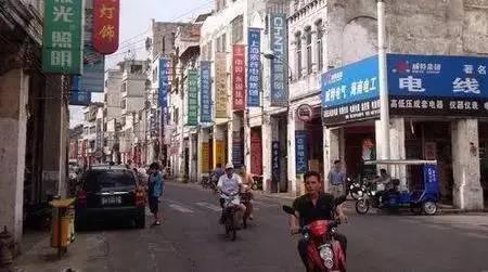 南京广州路疫情，一条老街的免疫记忆与城市韧性密码