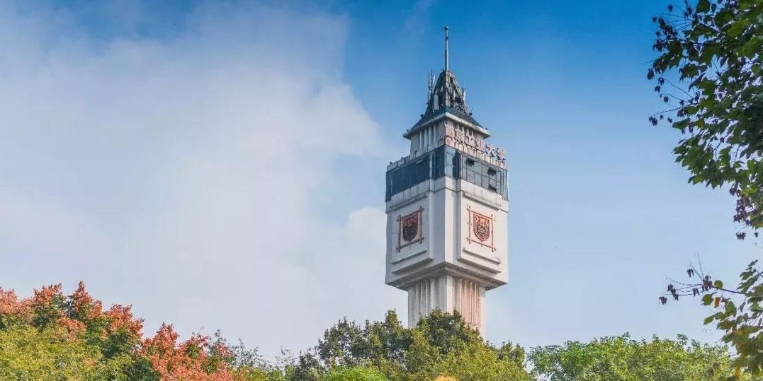 当象牙塔按下暂停键，南京大学延迟开学背后的教育韧性实验
