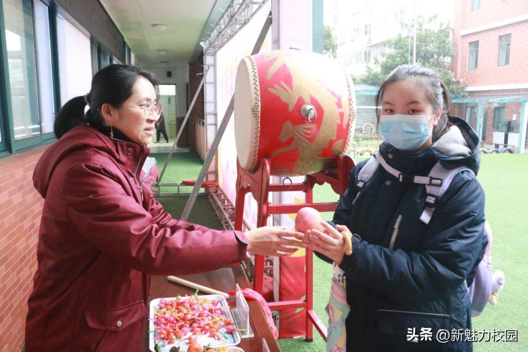 南京疫情下的开学焦虑，一场被忽视的教育心理危机正在蔓延