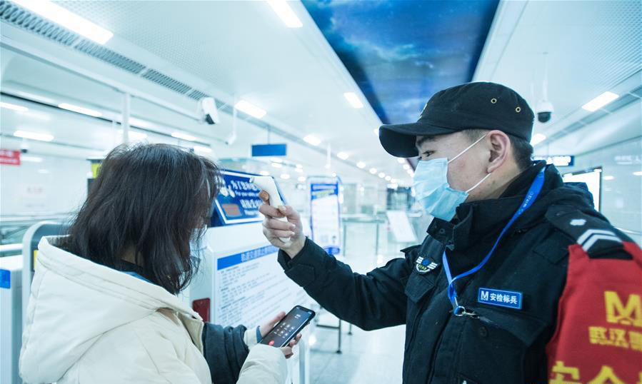 南京机场疫情再起，香港隔离政策会否收紧？全球防疫新挑战