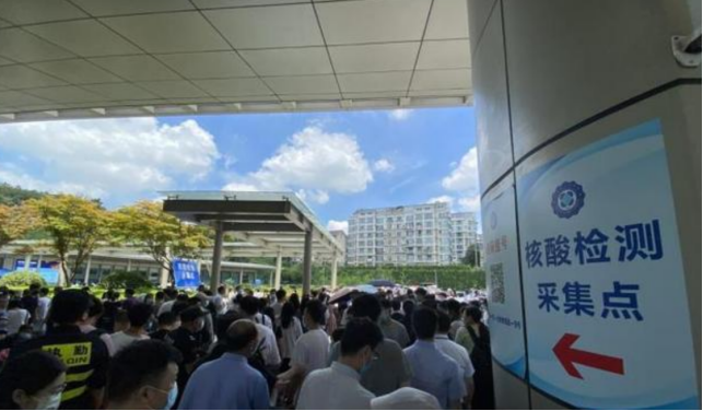 南京机场疫情扩散，一场被高效防疫体系掩盖的漏洞风暴