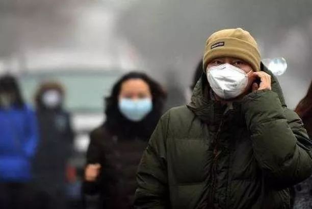 沈阳口罩工厂，被遗忘的战疫兵工厂，藏着中国制造的隐秘叙事