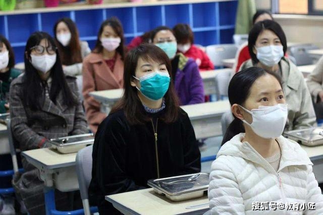 当教室静默，南京疫情停课背后的教育韧性实验