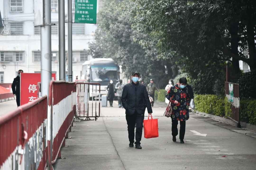 南京禄口疫情破防72小时，长沙的防疫警报为何静悄悄？