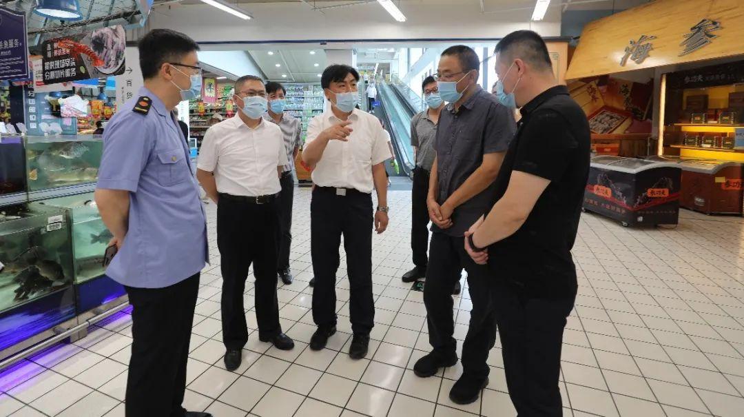 南京疫情破防48小时，被忽视的冷链漏洞与一场无声的社区突围战