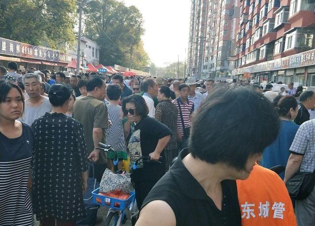 沈阳静默七日谈，当铁西区的早市不再喧闹，我们如何重新定义封城？