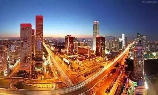 长春封城76天，一座城市的暂停与重启，而海口为何始终敞开大门？